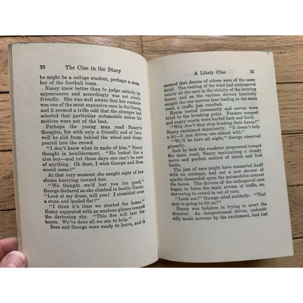 The Clue in the Diary Carolyn Keene Nancy Drew Mystery #7 1932 Vintage No DJ